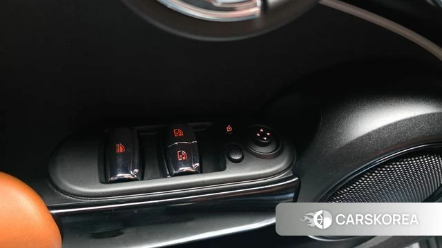 Mini Cooper S Convertible id 4428208 из Кореи 25