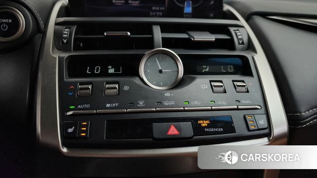 Lexus NX300h id 4203682 из Кореи 25