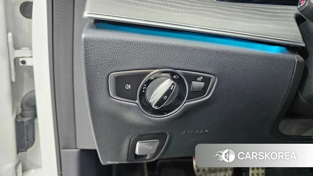 Mercedes-Benz E-Class W213 id 4631273 из Кореи 25