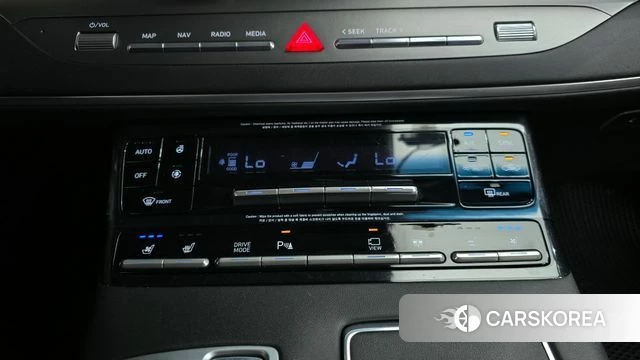 Hyundai The New Grandeur IG Hybrid id 4383937 из Кореи 25