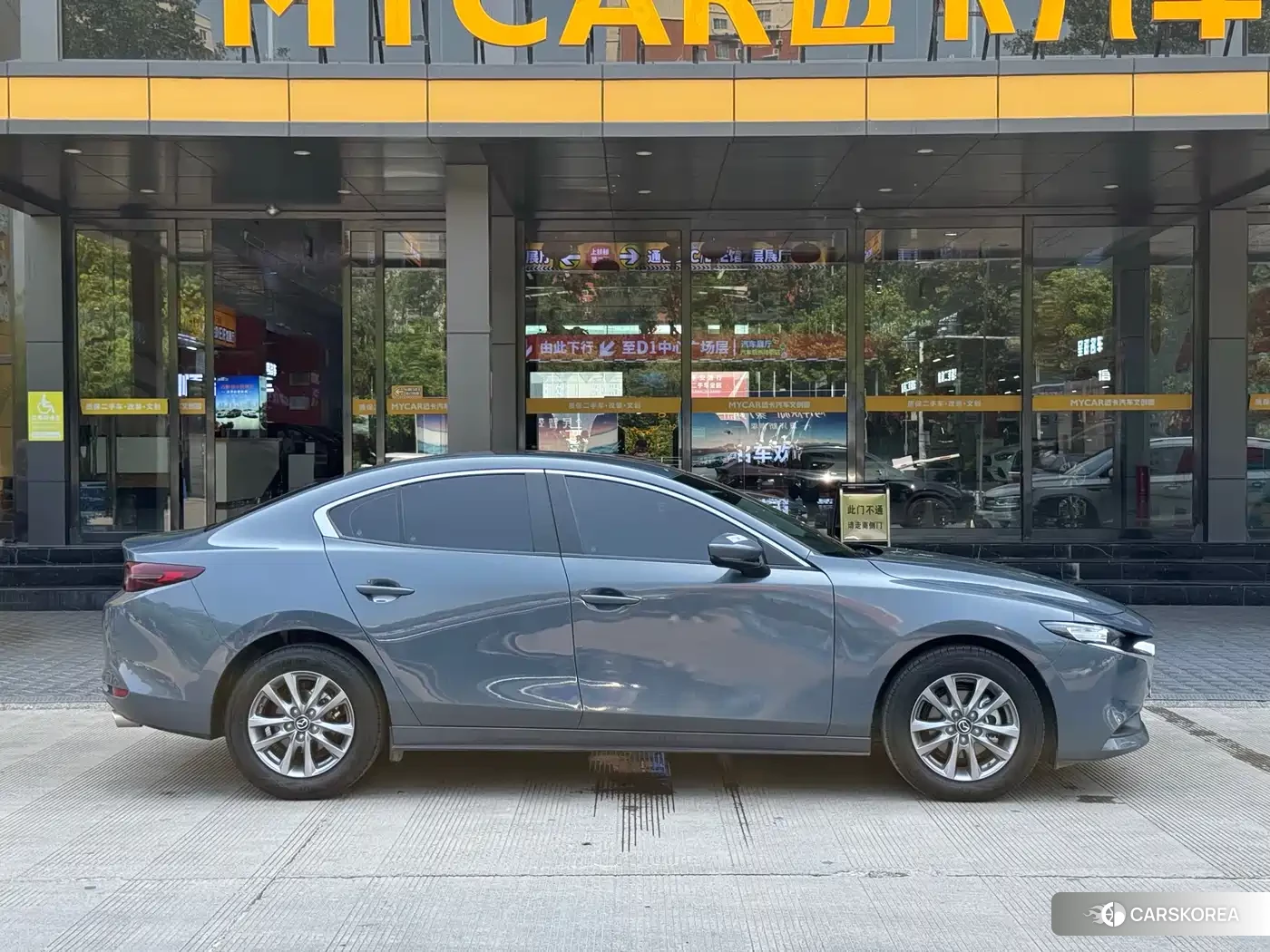 Mazda 3 id 4538898 из Китая 25