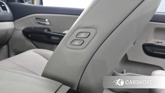 Kia The New Carnival id 4232607 из Кореи 25