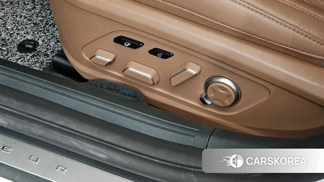 Hyundai Grandeur (GN7) id 4603128 из Кореи 25