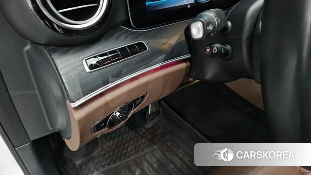Mercedes-Benz E-Class W213 id 4595920 из Кореи 25