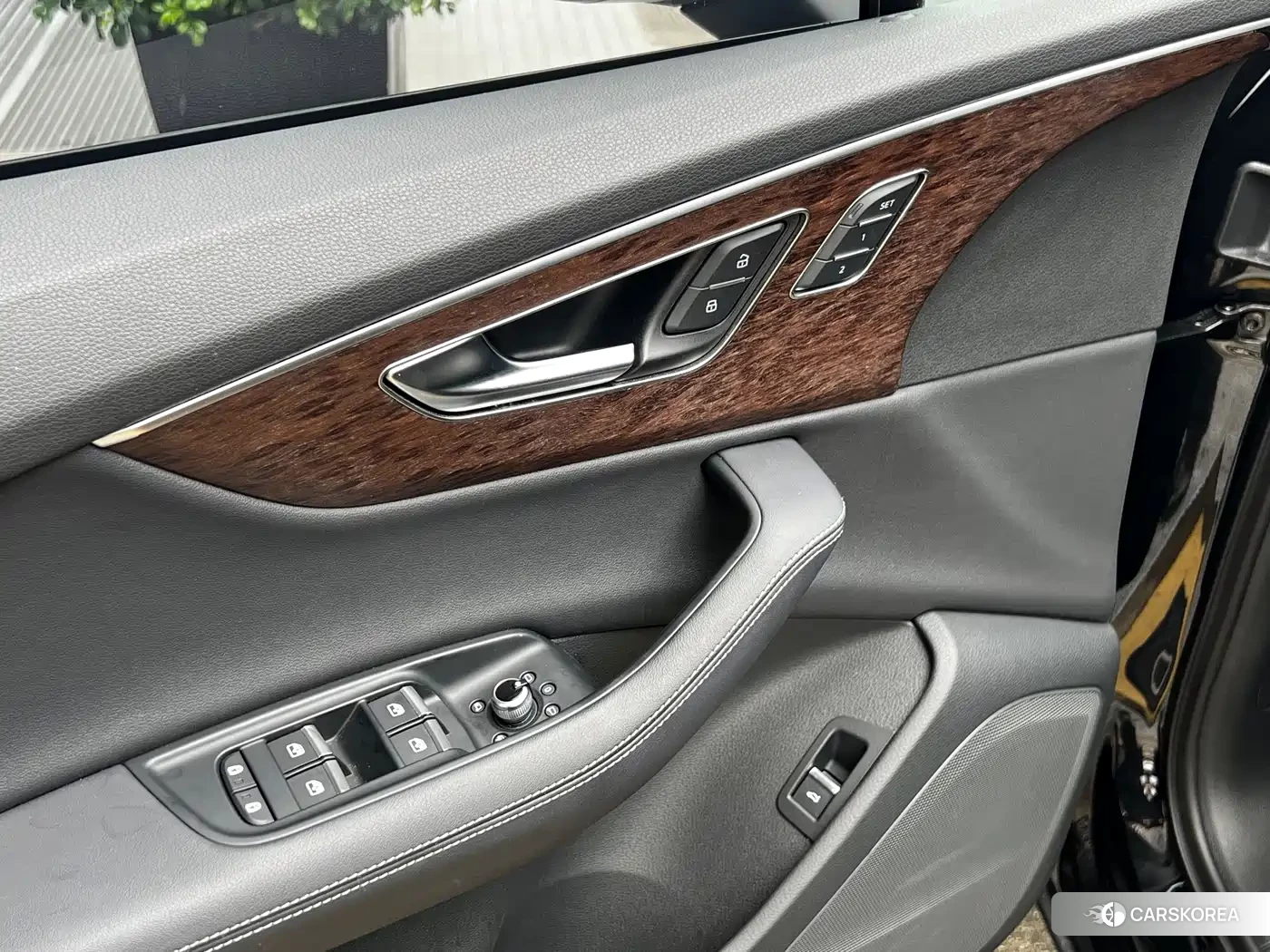 Audi Q7 id 4629594 из Китая 25