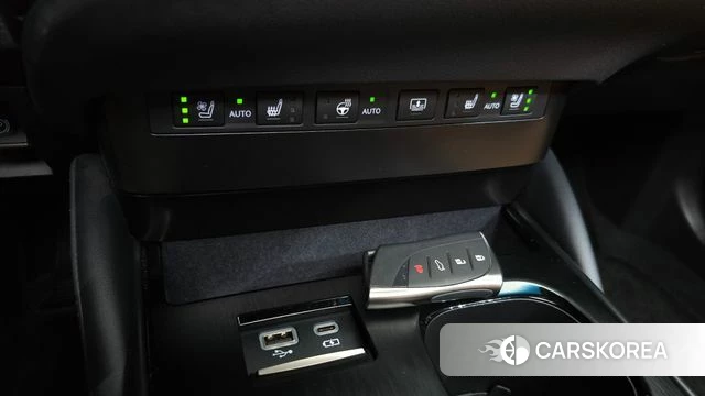 Lexus ES300h 7th generation id 4762342 из Кореи 25
