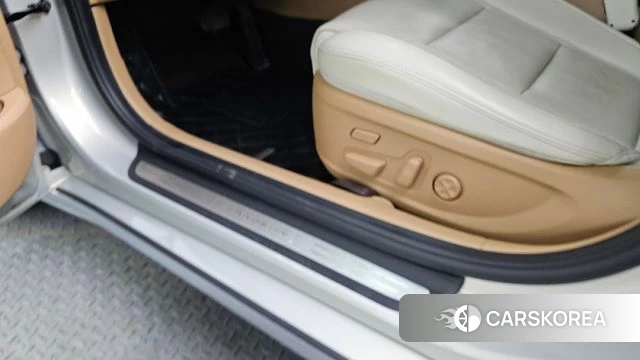 Hyundai The New Grandeur IG Hybrid id 4224814 из Кореи 25