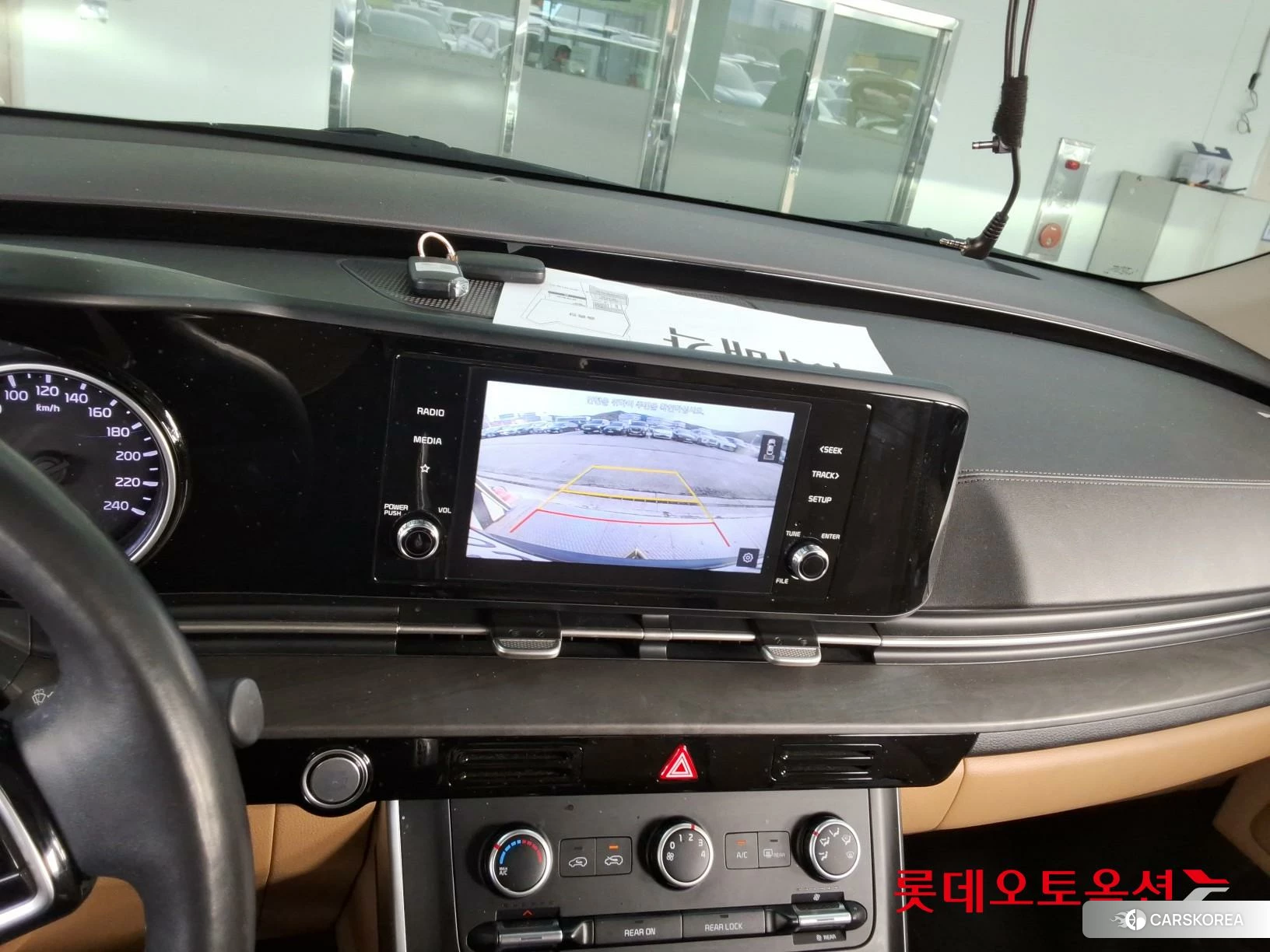 Kia Carnival id 3875761 из Кореи 25