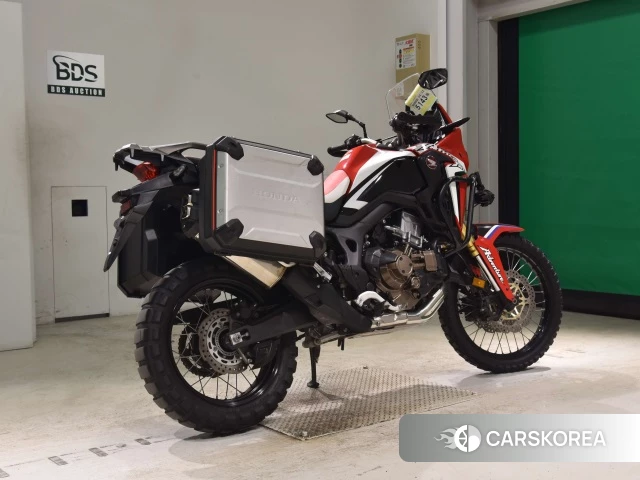 Проданный Honda CRF1000L AFRICA TWIN id 4199584 из Японии, фото 8
