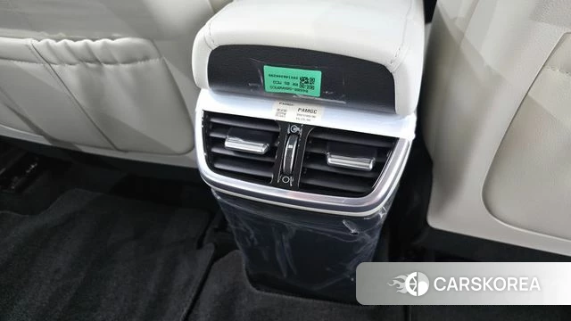 Hyundai The New Grandeur IG id 4619354 из Кореи 25