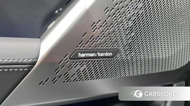 BMW 5 Series (G60) id 4200652 из Кореи 25