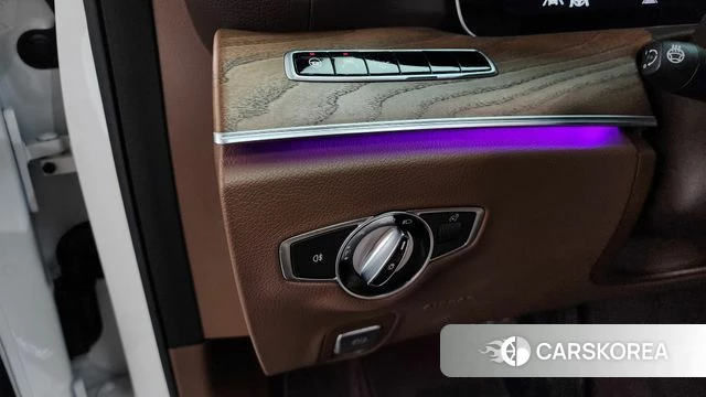 Mercedes-Benz E-Class W213 id 4551318 из Кореи 25