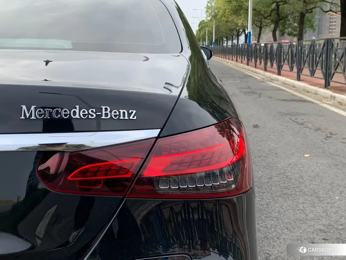 Mercedes-Benz E-Class id 4685999 из Китая 25