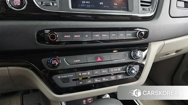 Kia The New Carnival id 4698744 из Кореи 25