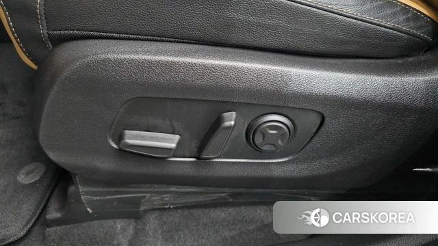 Kia Carnival 4th generation id 4382659 из Кореи 25