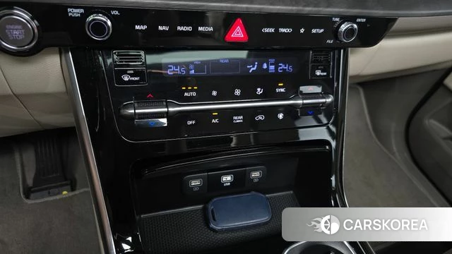 Kia Carnival 4th generation id 4618310 из Кореи 25