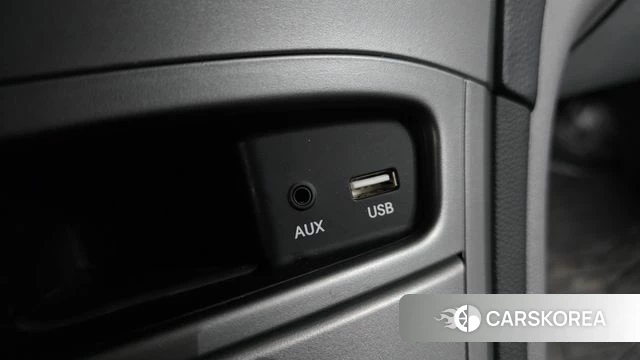 Hyundai The New Grand Starex id 4285516 из Кореи 25