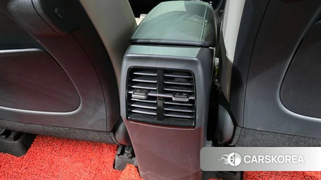 Kia Di Ol Nu Niro id 4899112 из Кореи 25