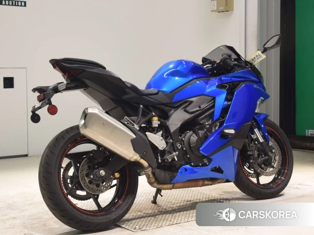 Проданный Kawasaki ZX-4R SE id 4200412 из Японии, фото 8