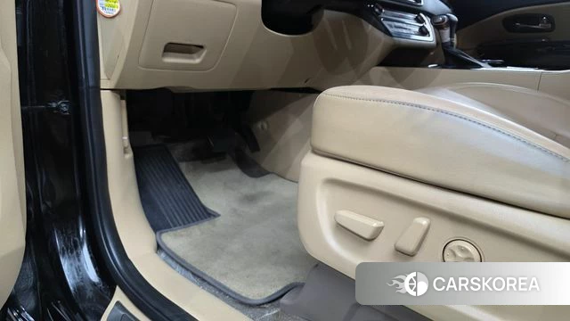 Kia The New Carnival id 4325090 из Кореи 25