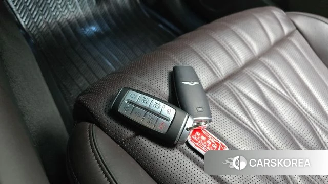 Genesis GV70 id 4202311 из Кореи 25