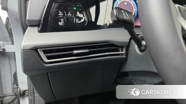 Volkswagen Golf 8th Generation id 4904315 из Кореи 25