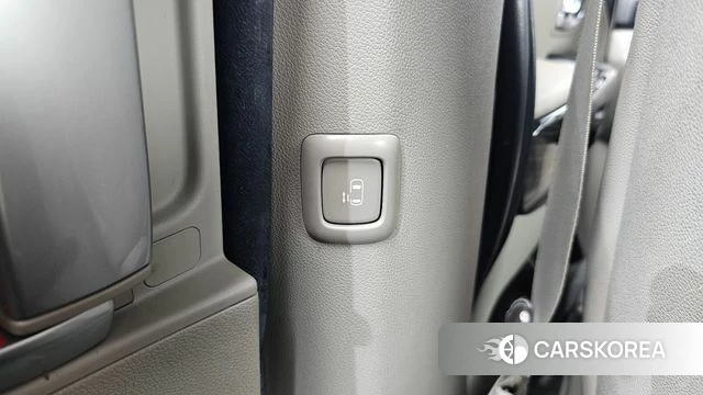 Kia The New Carnival id 4502269 из Кореи 25