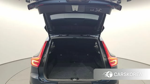 Volvo XC40 id 4567887 из Кореи 25