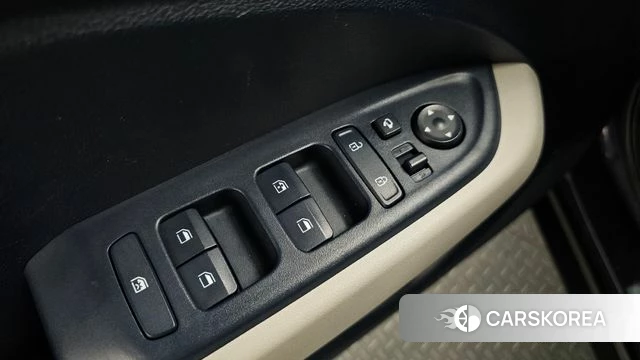 Hyundai Venue id 4561830 из Кореи 25