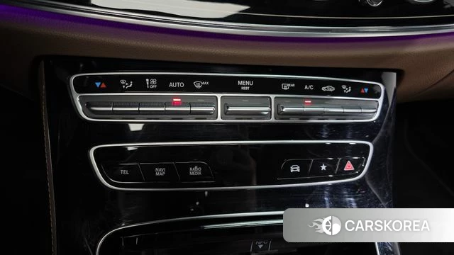 Mercedes-Benz E-Class W213 id 4482047 из Кореи 25