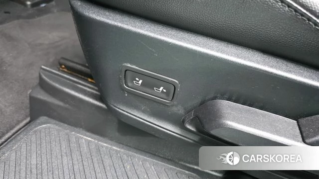 Ford Explorer 6th Generation id 4683128 из Кореи 25