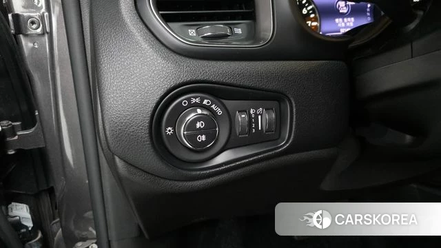 Jeep Renegade id 4501534 из Кореи 25