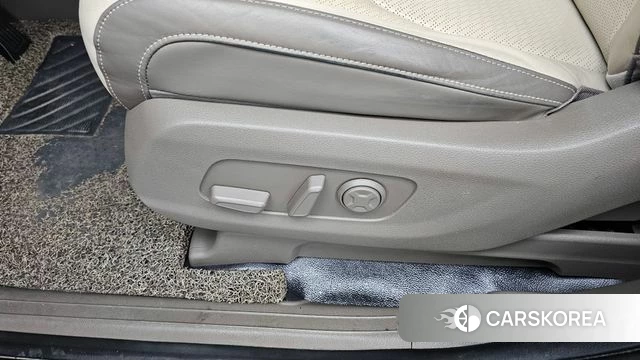 Kia Carnival 4th generation id 4282527 из Кореи 25