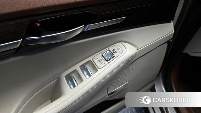 Genesis G90 id 4776023 из Кореи 25