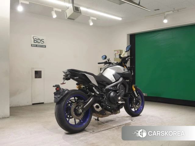 Yamaha MT-09 SP id 3945815 из Японии 25