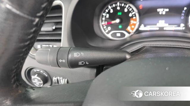 Jeep Renegade id 4609491 из Кореи 25