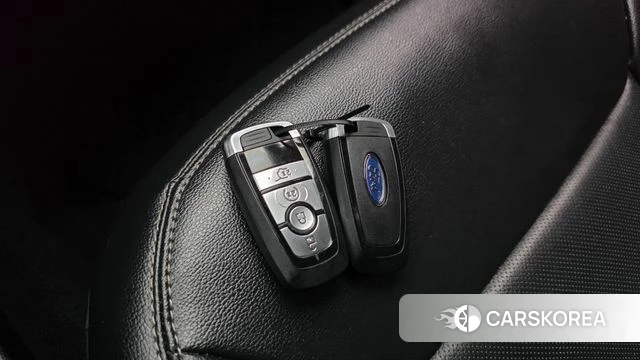 Ford Explorer 6th Generation id 4445390 из Кореи 25
