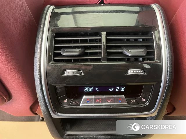 BMW X5 id 3908383 из Китая 25