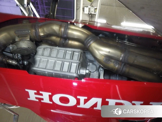 Проданный Honda CBR600RR id 4016313 из Японии, фото 25