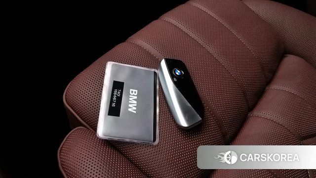 BMW 7 Series (G70) id 4602170 из Кореи 25