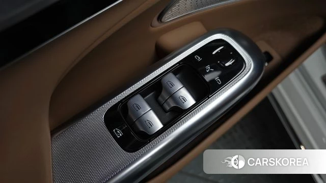 Mercedes-Benz E-Class W214 id 4487949 из Кореи 25