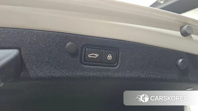 Hyundai The New Grandeur IG id 4402651 из Кореи 25