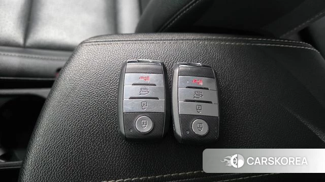 Kia Niro id 4794873 из Кореи 25
