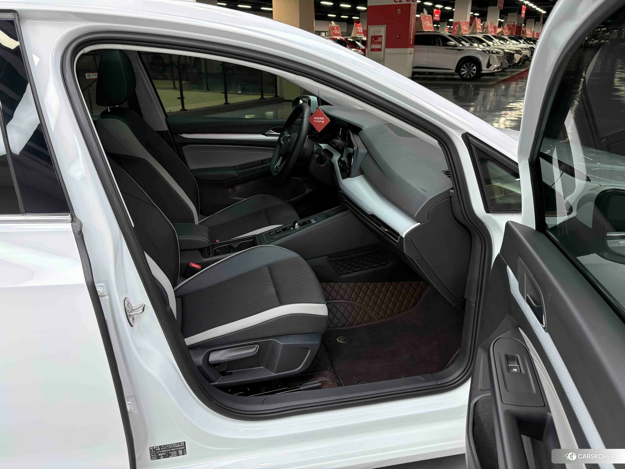 Volkswagen Golf id 4479665 из Китая 25