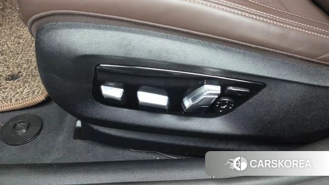 BMW 5 Series (G30) id 4725532 из Кореи 25
