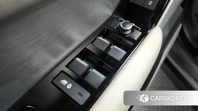 Land Rover Range Rover Velar id 4708389 из Кореи 25