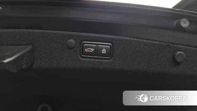 Hyundai The New Grandeur IG id 4708222 из Кореи 25
