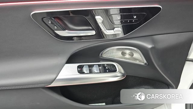 Mercedes-Benz E-Class W214 id 4686957 из Кореи 25
