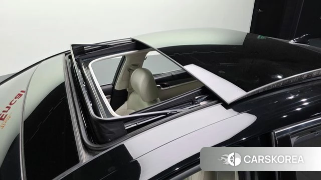 Hyundai The New Grandeur IG Hybrid id 4753902 из Кореи 25