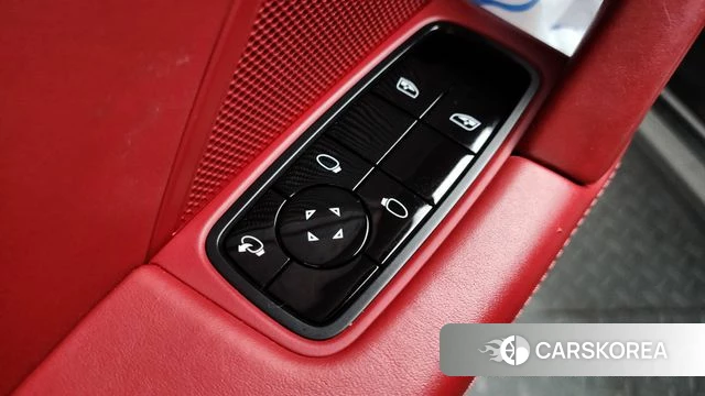 Porsche 911(992) id 4562697 из Кореи 25